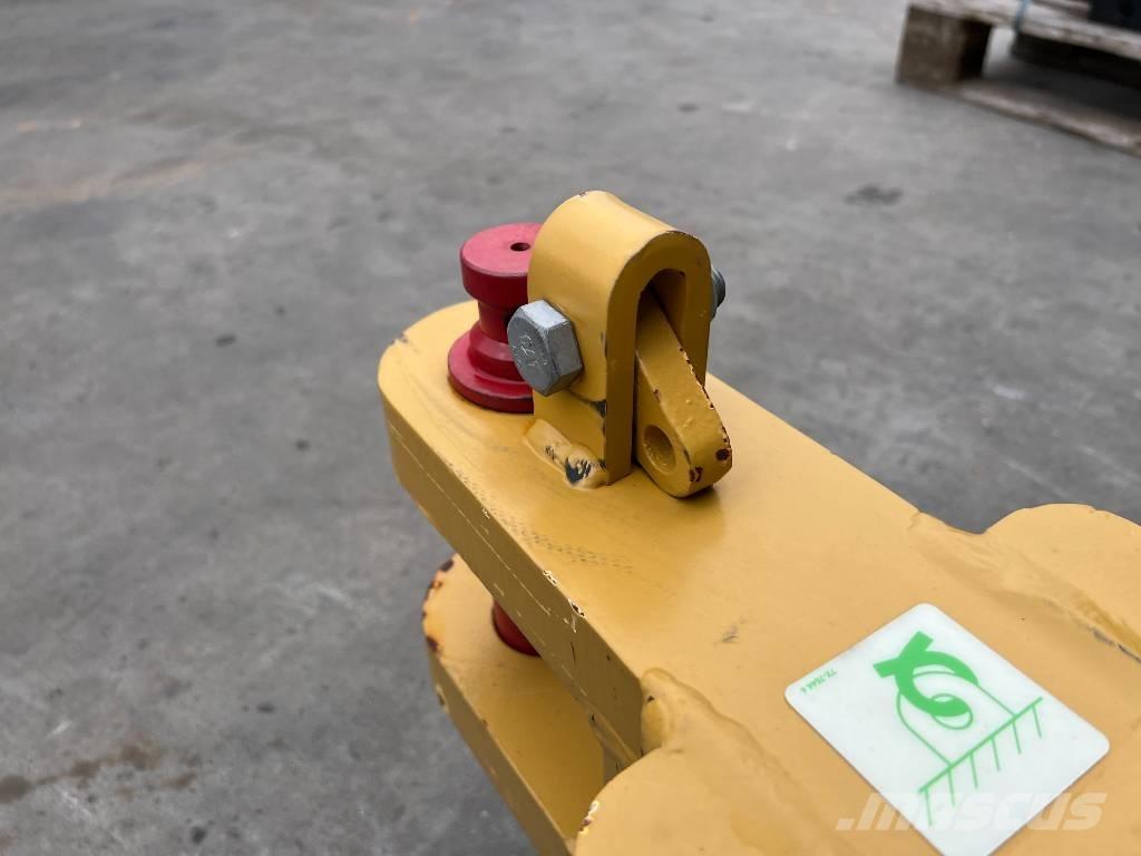 CAT D6R / D6T Zugmaul Drugi deli