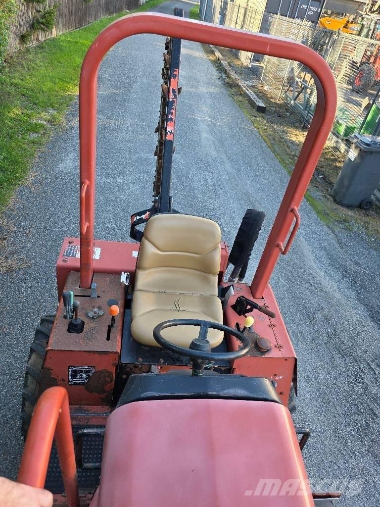 Ditch Witch RT 40 Freze za kopanje jarkov Trenčerji