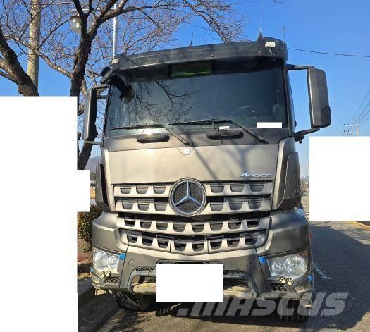 Mercedes-Benz 3951 Ne cestni demperji