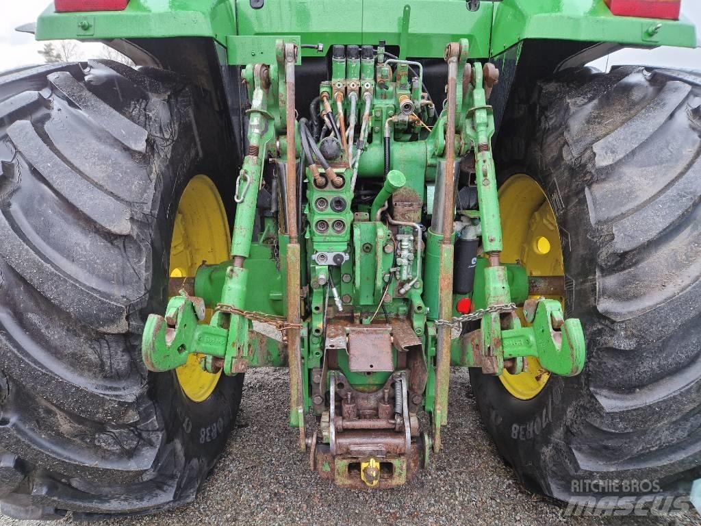 John Deere 7700 Traktorji