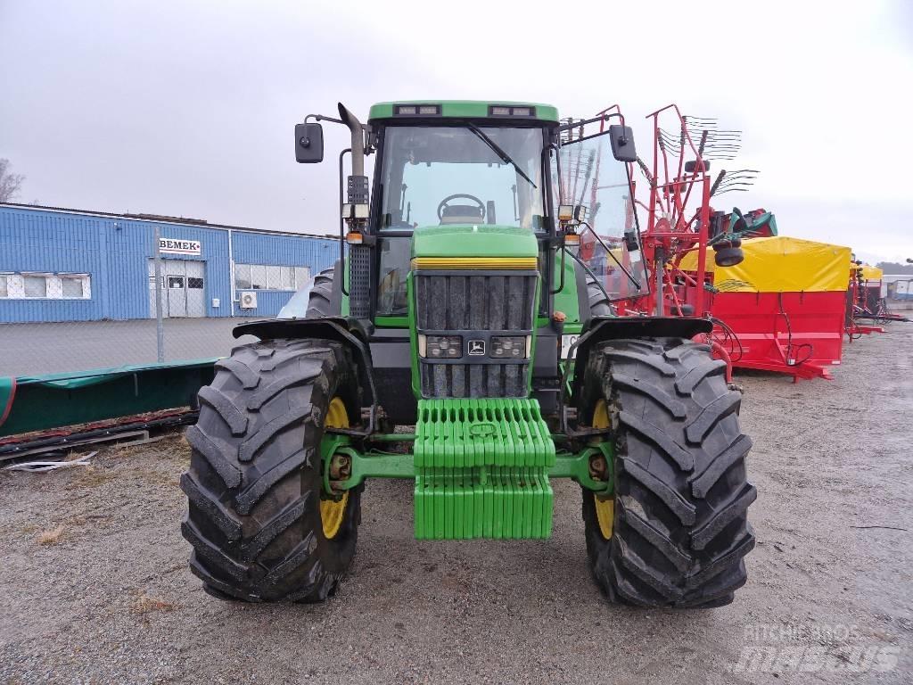 John Deere 7700 Traktorji