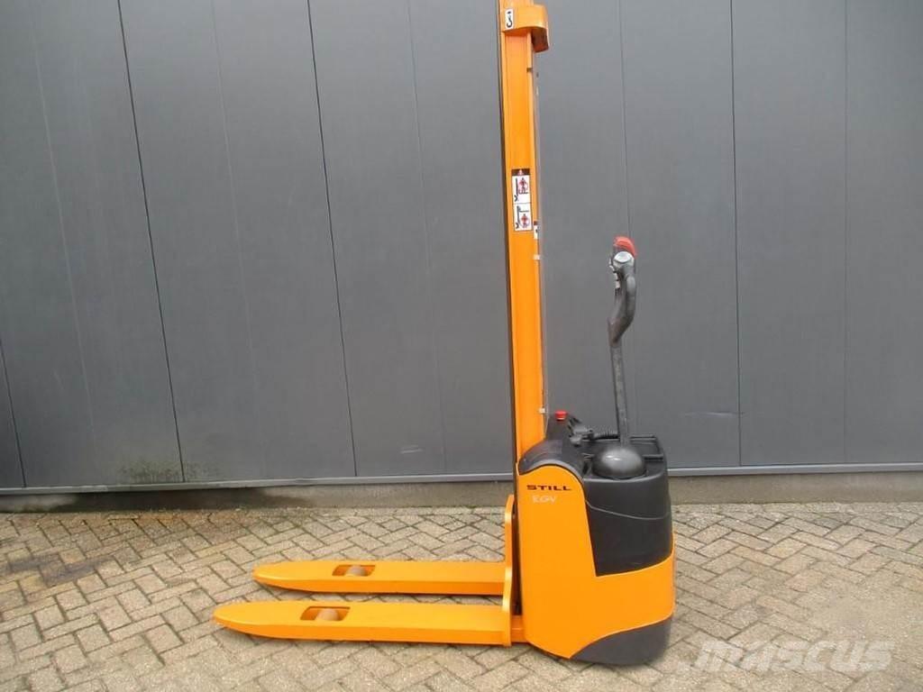Still EGV 12 Ročni električni viličar