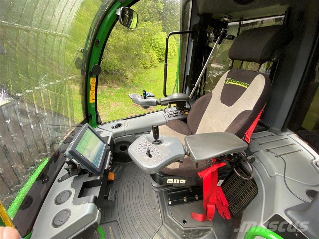 John Deere 1270 G Harvesterji