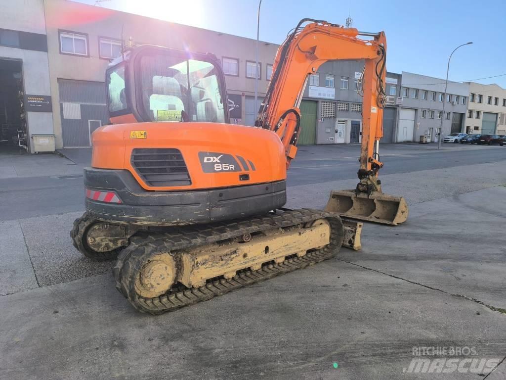 Doosan DX 85 R-3 Midi bagri 7t – 12t