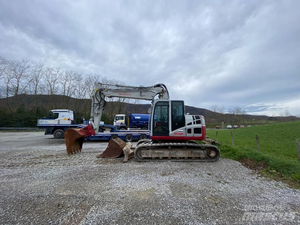 Takeuchi TB 2150 R Bagri goseničarji