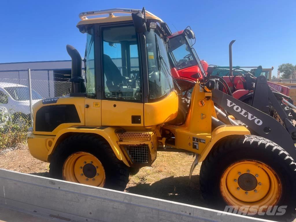 Volvo L 35 GT Kolesni nakladalci
