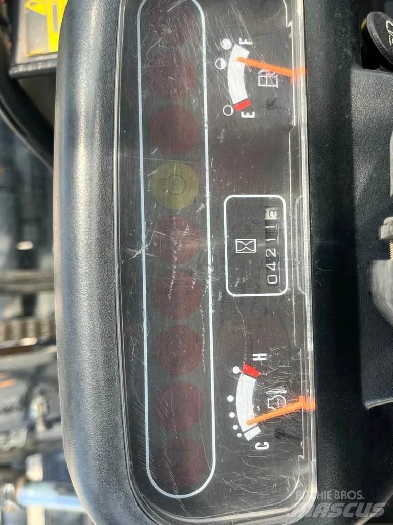 CAT DP70 Dizelski viličarji