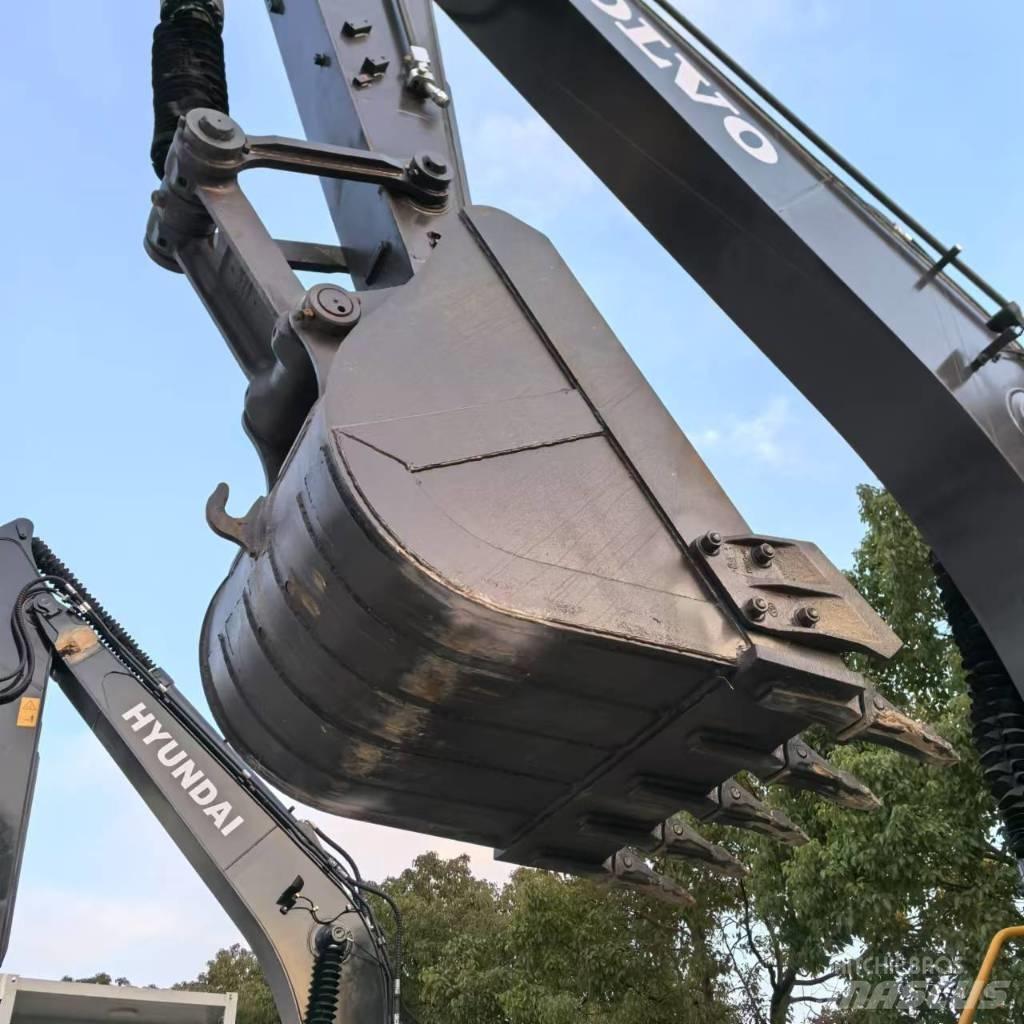 Volvo EC 210 D Bagri goseničarji