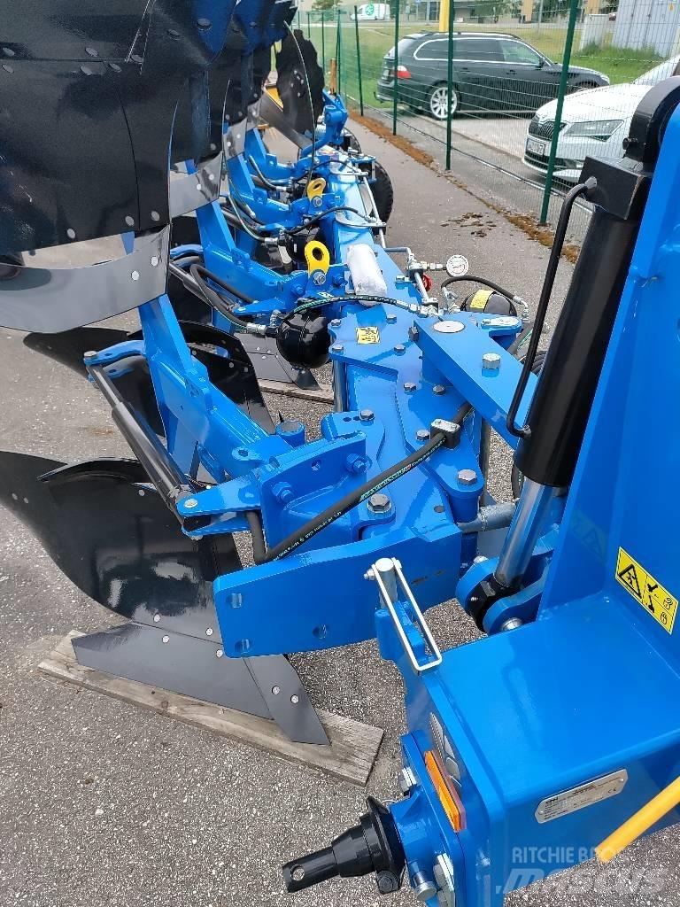 New Holland PHH4 Obračalni plugi