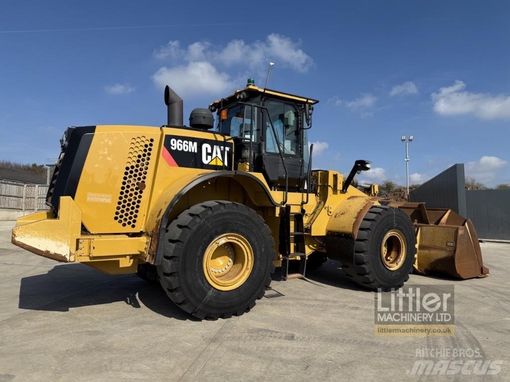 CAT 966 M Kolesni nakladalci