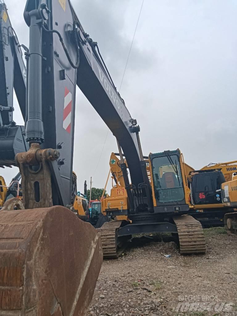 Volvo EC 210 Bagri goseničarji