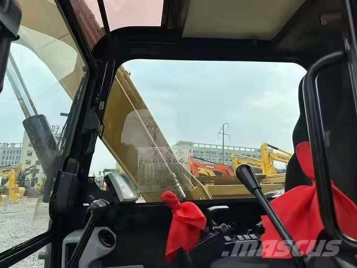 CAT 307 Bagri goseničarji