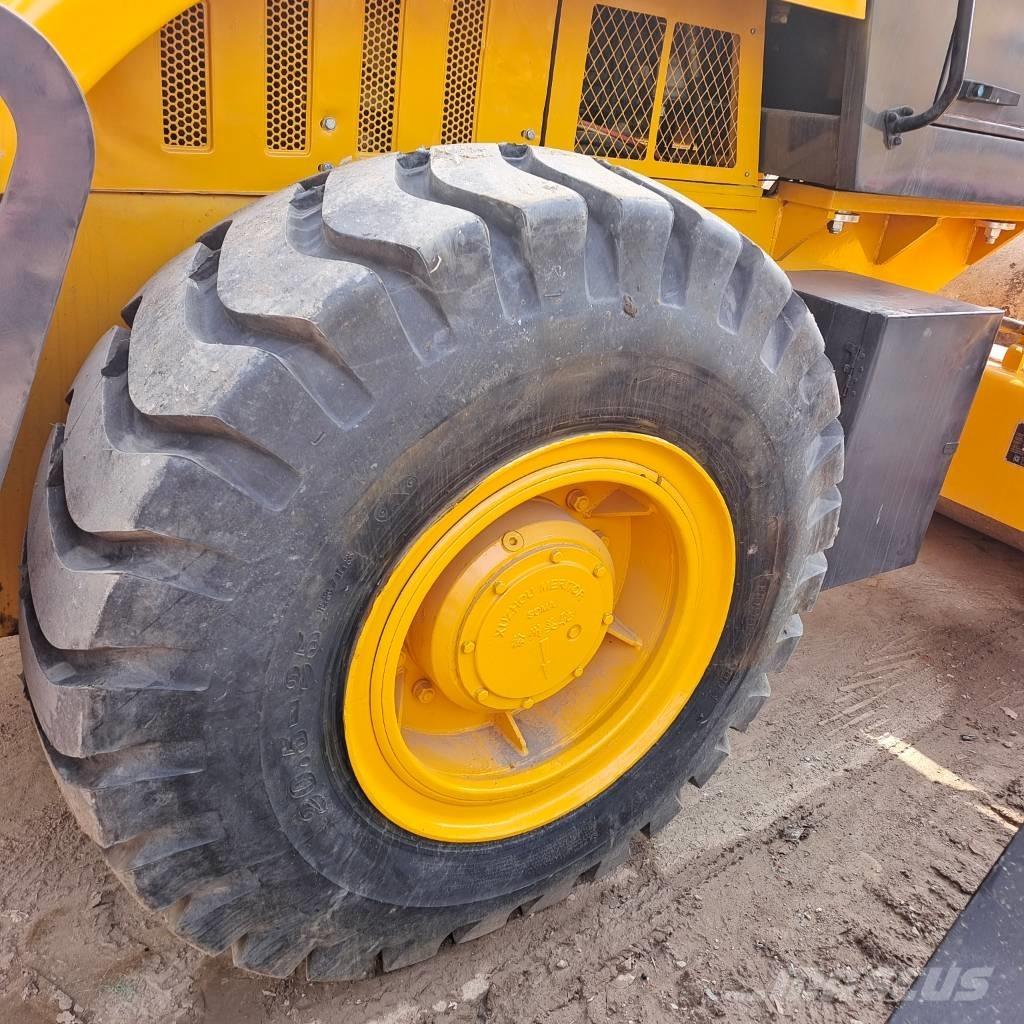 XCMG XS 203 J Enojni valjarji