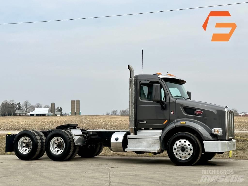 Peterbilt 567 Vlačilci