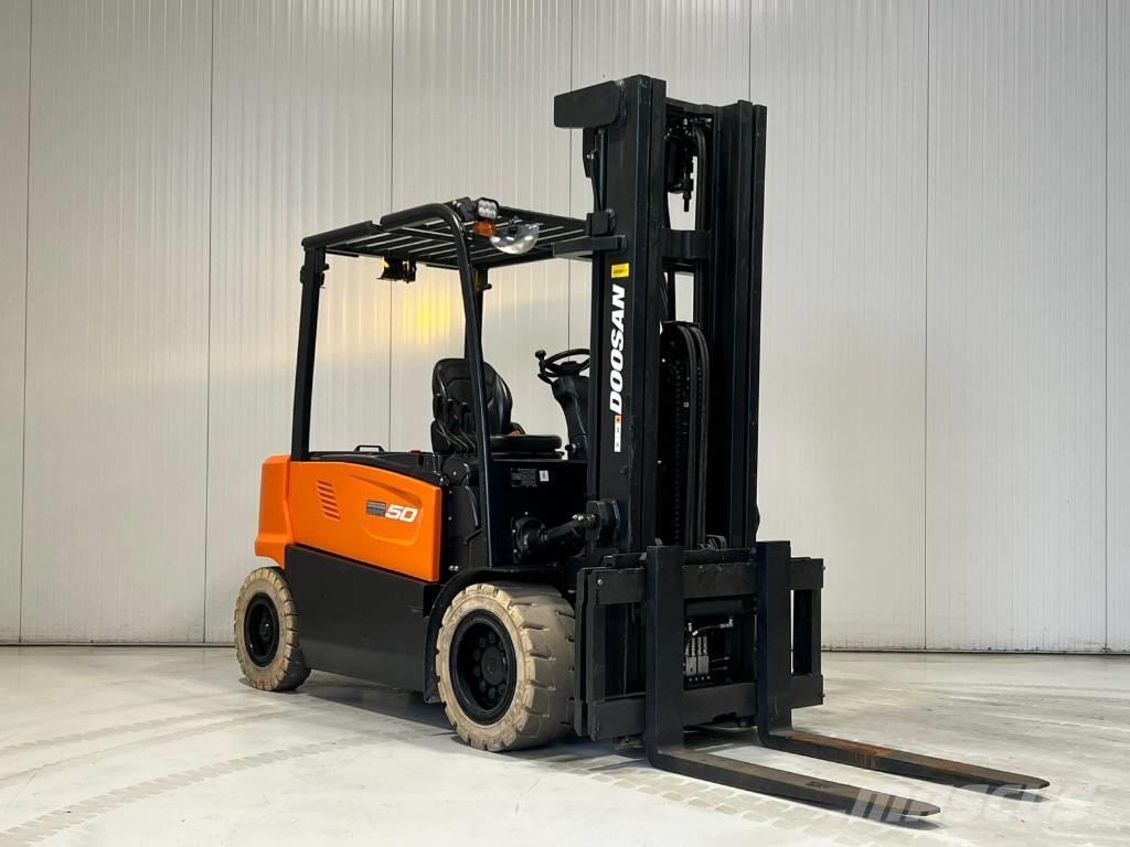 Doosan B50X-7 Električni viličarji