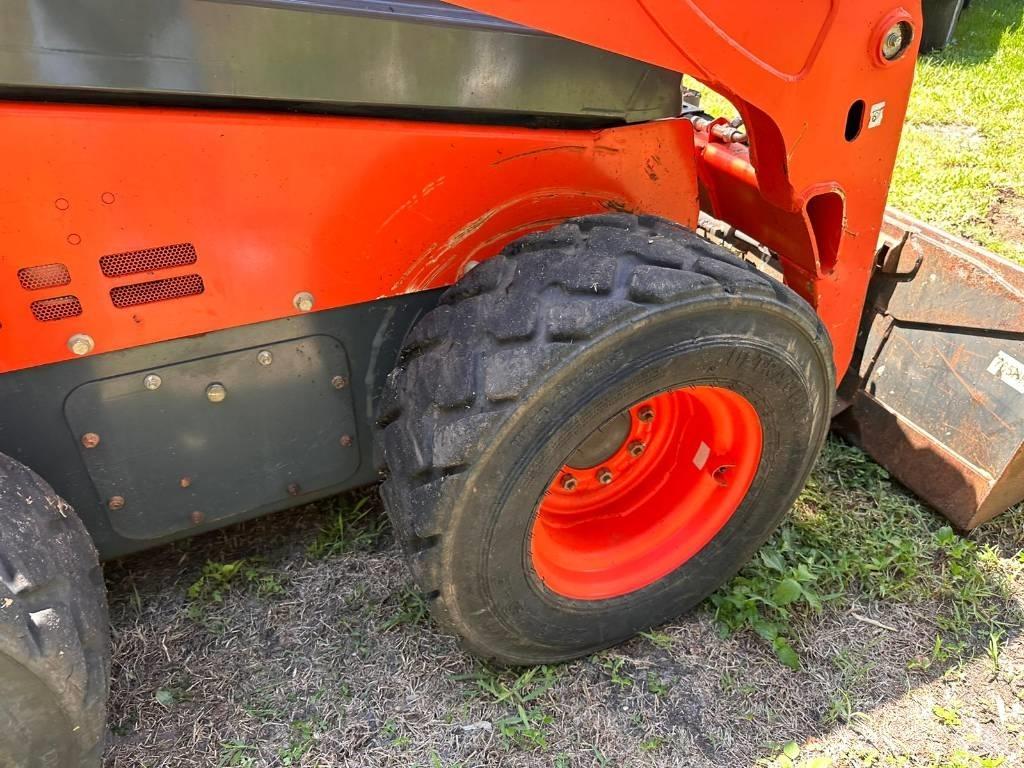Kubota SSV 75 Skid steer mini nakladalci