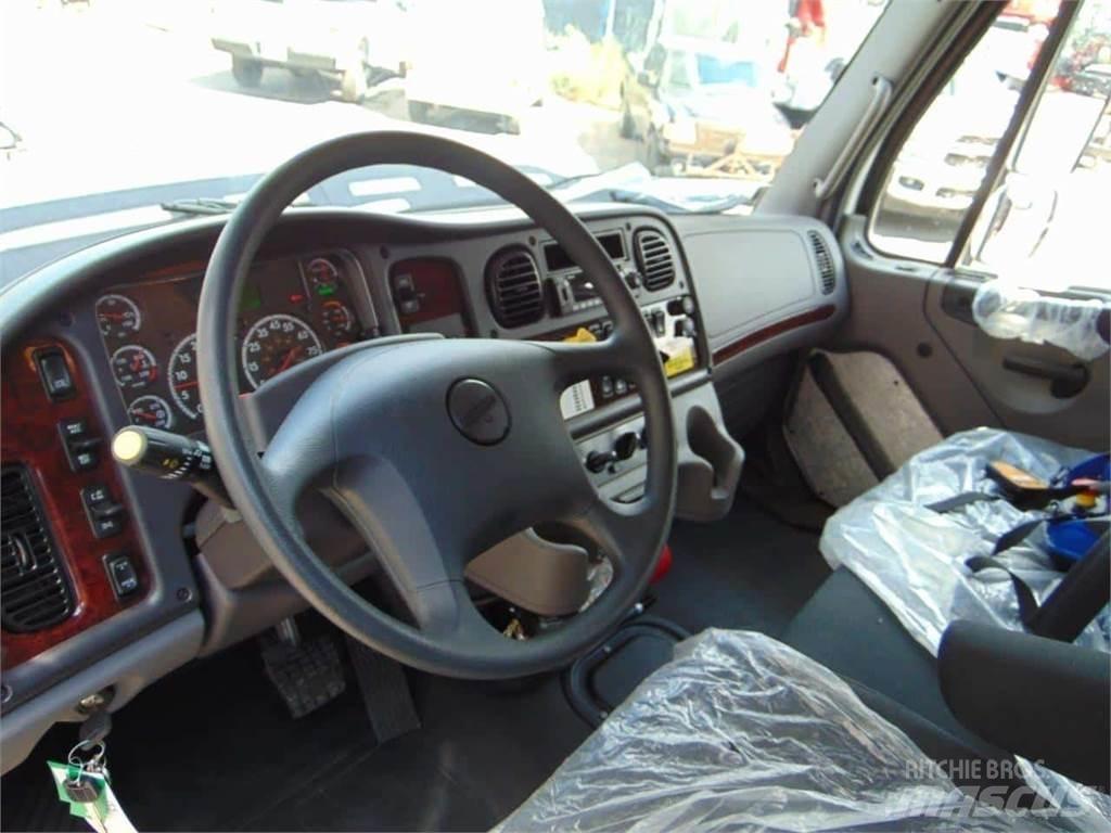 BIK TC-98 Druga dvigala/žerjavi