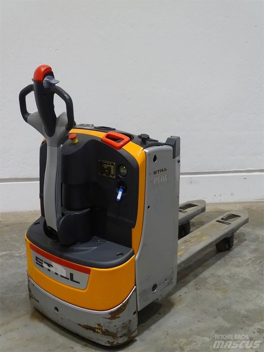 Still EXU-H18 Ročni električni viličar