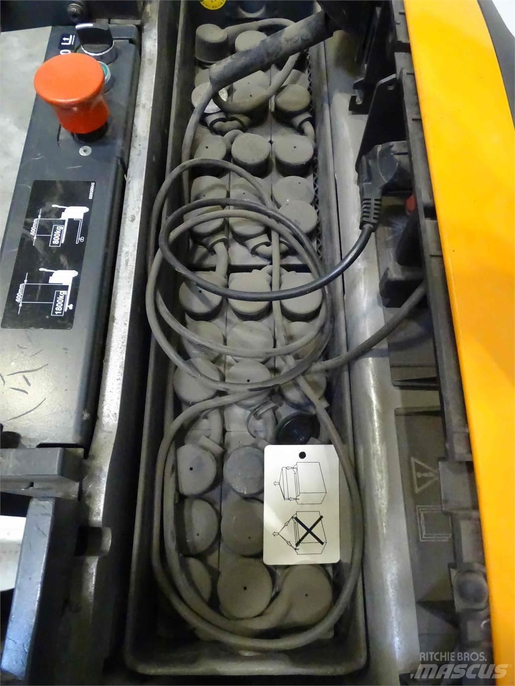 Still EXU-H18 Ročni električni viličar