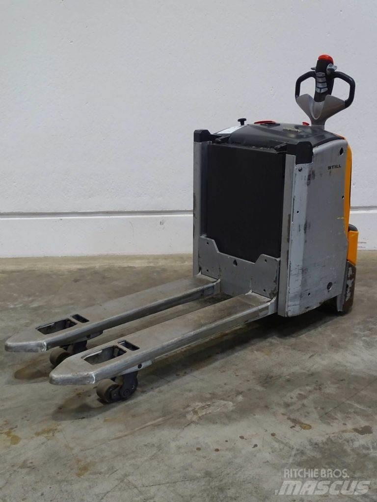 Still EXU-H20 Ročni električni viličar
