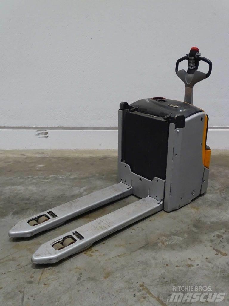 Still EXU-H20 Ročni električni viličar