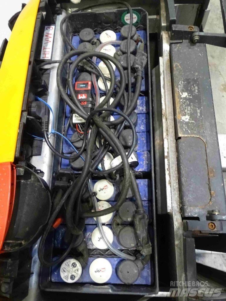 Still EXU-H20 Ročni električni viličar