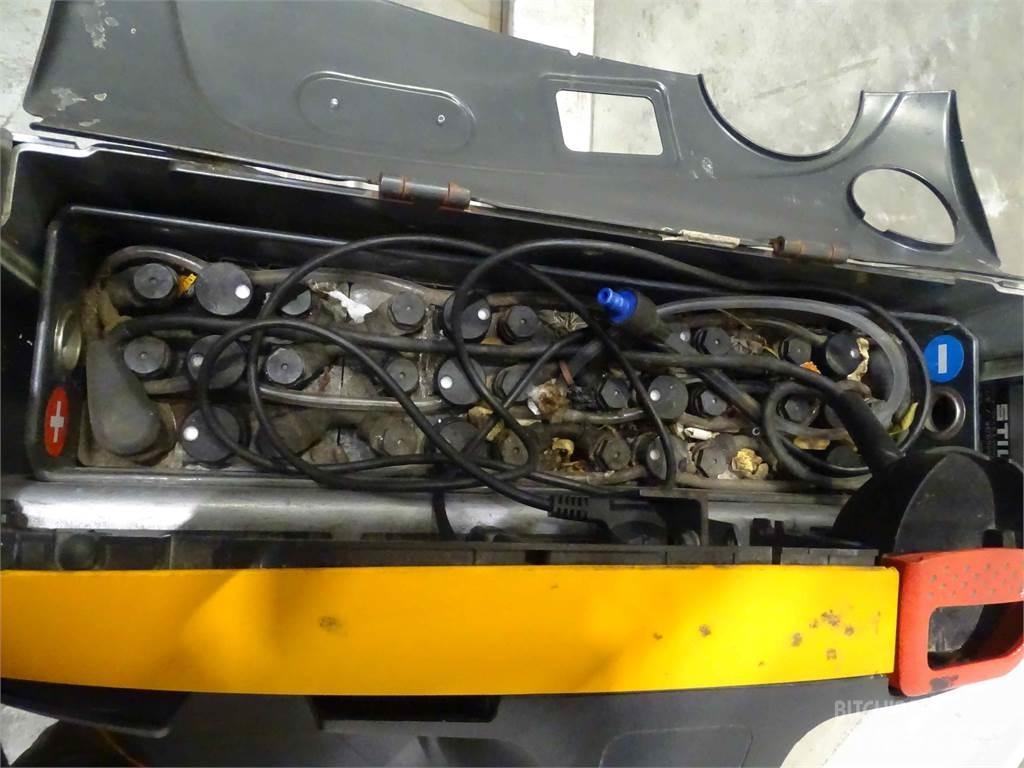 Still EXU16 Električni nizko dvižni viličar