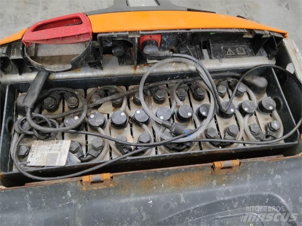 Still EXU16 Električni nizko dvižni viličar