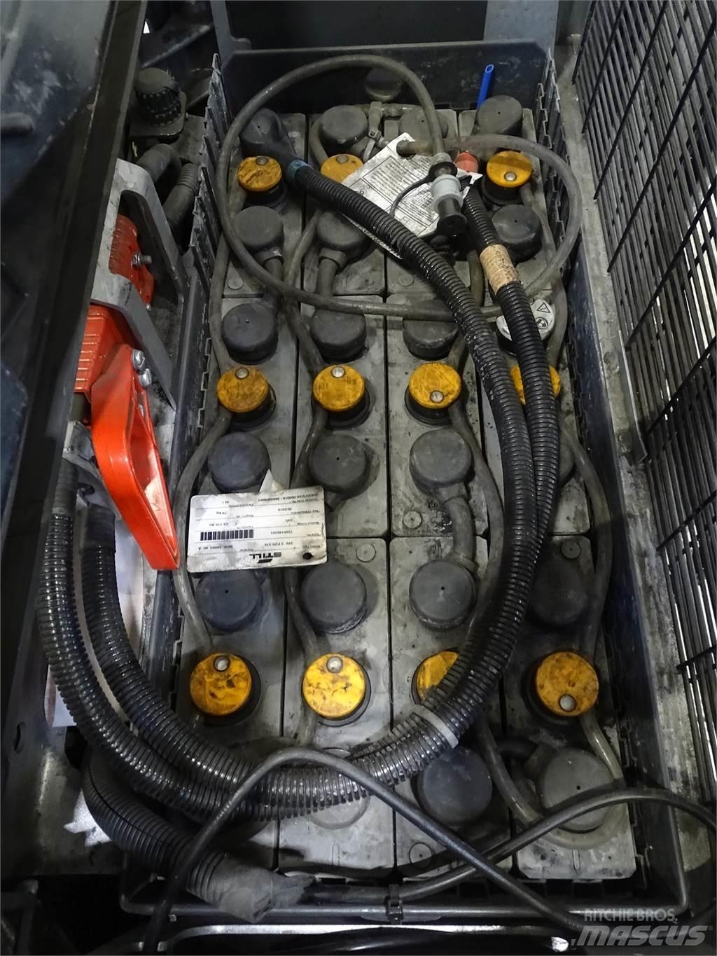 Still EXV-SF14 Ročni električni viličar