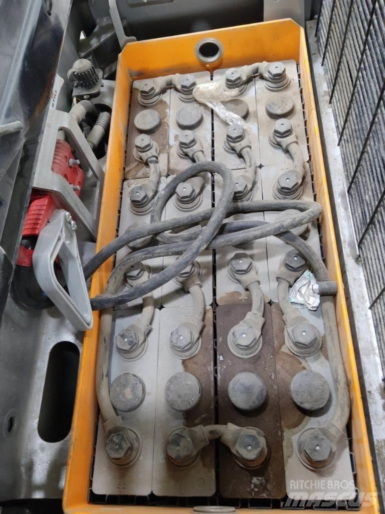 Still EXV-SF16 Ročni električni viličar
