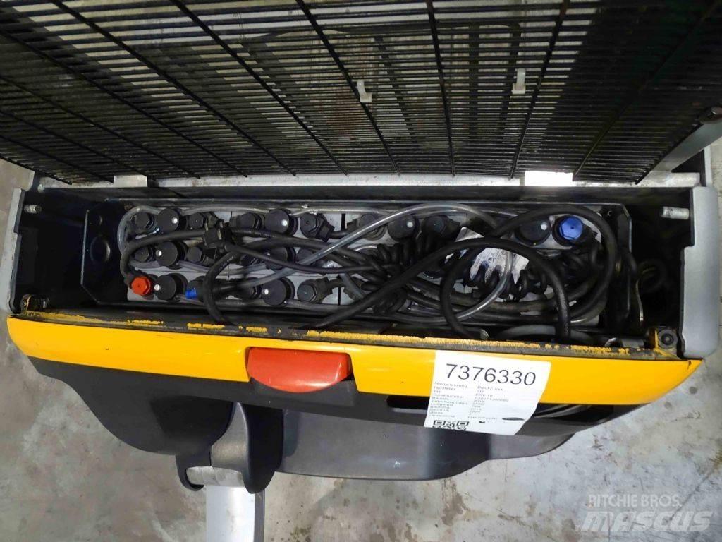 Still EXV10 Ročni električni viličar