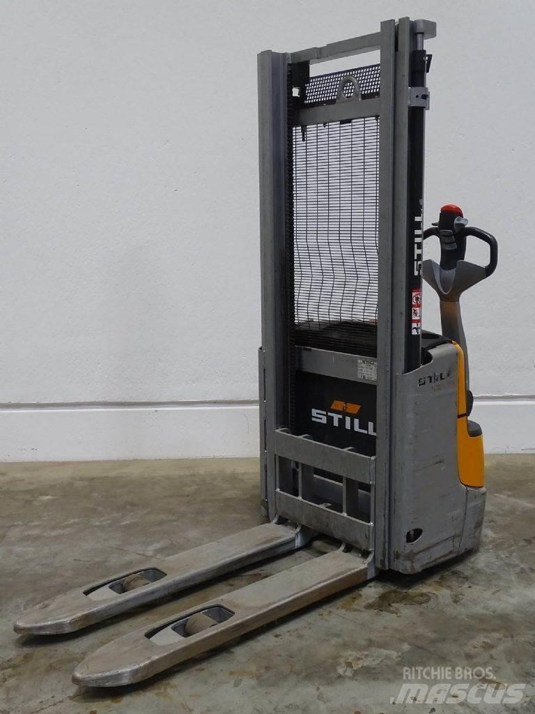 Still EXV10 Ročni električni viličar