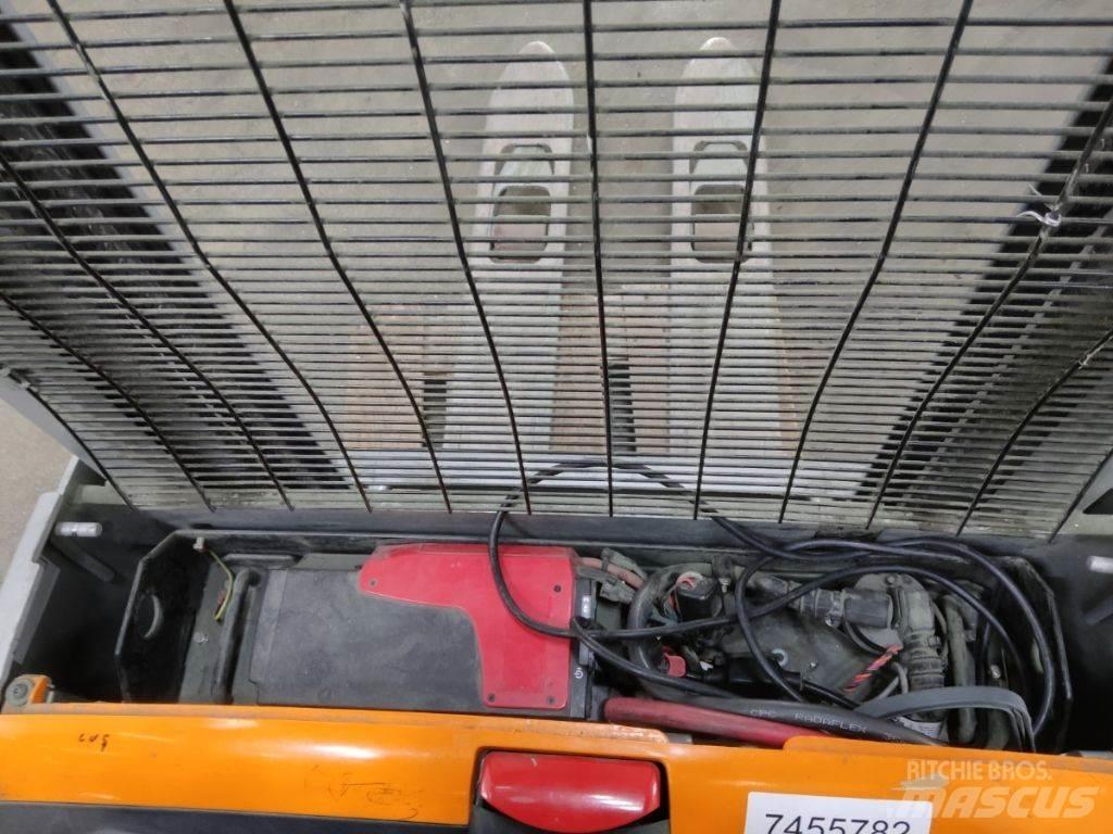 Still EXV10 Ročni električni viličar