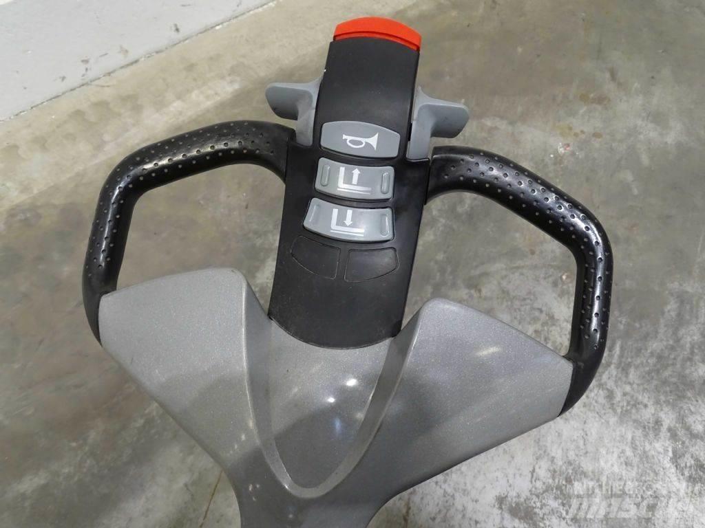Still EXV14 Ročni električni viličar