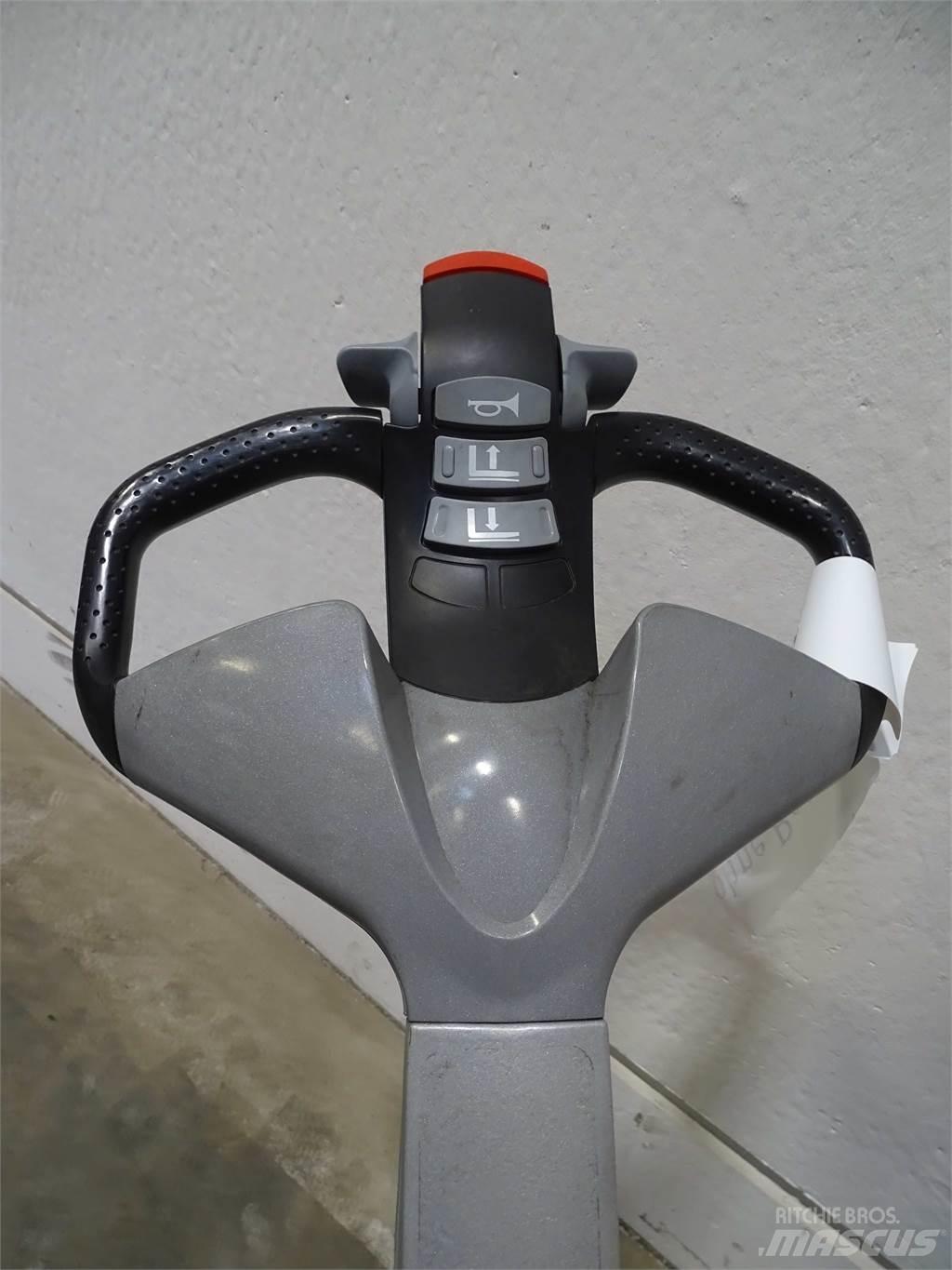 Still EXV14 Ročni električni viličar