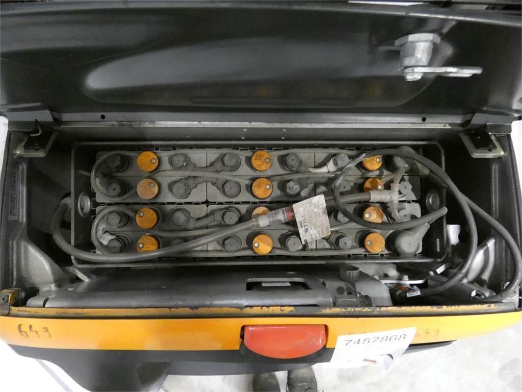 Still EXV14C Ročni električni viličar