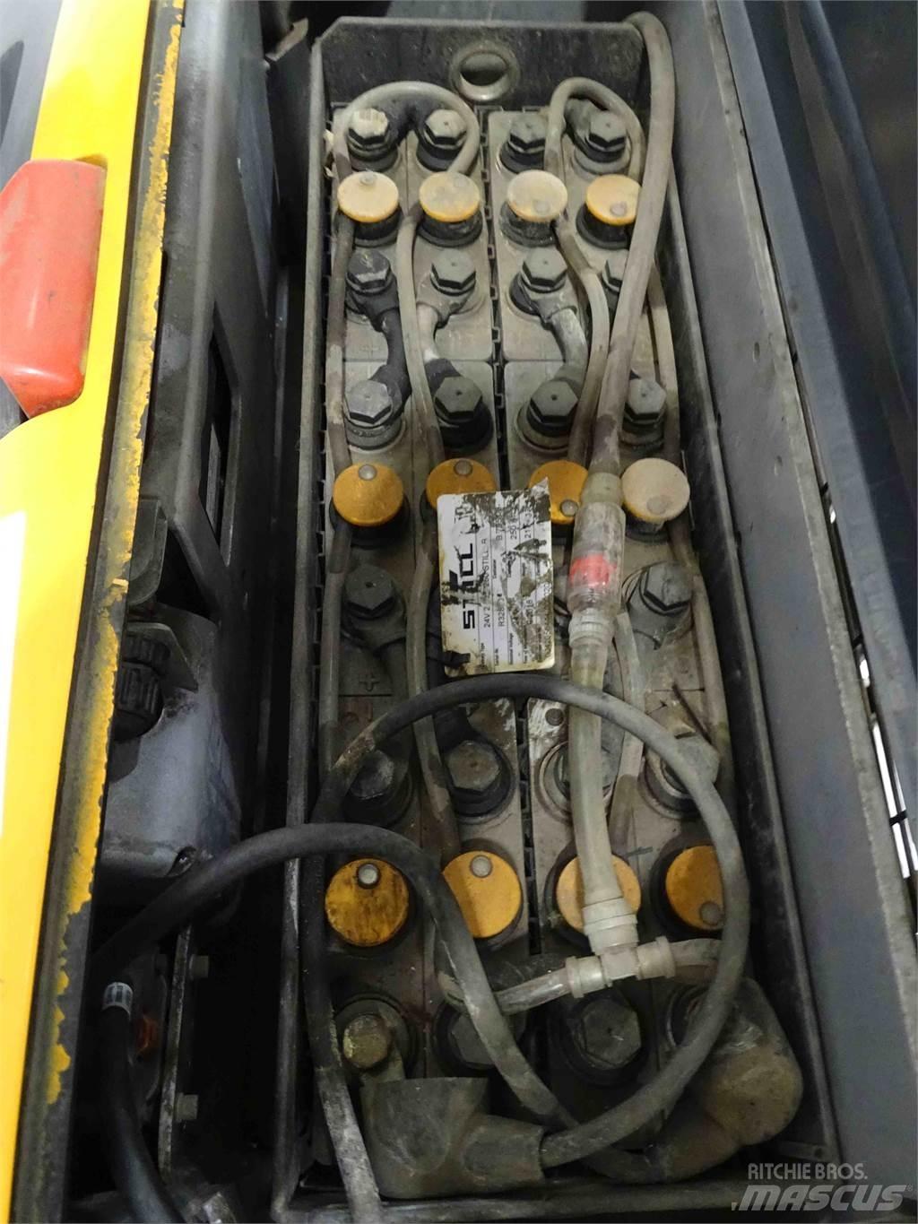 Still EXV14C Ročni električni viličar