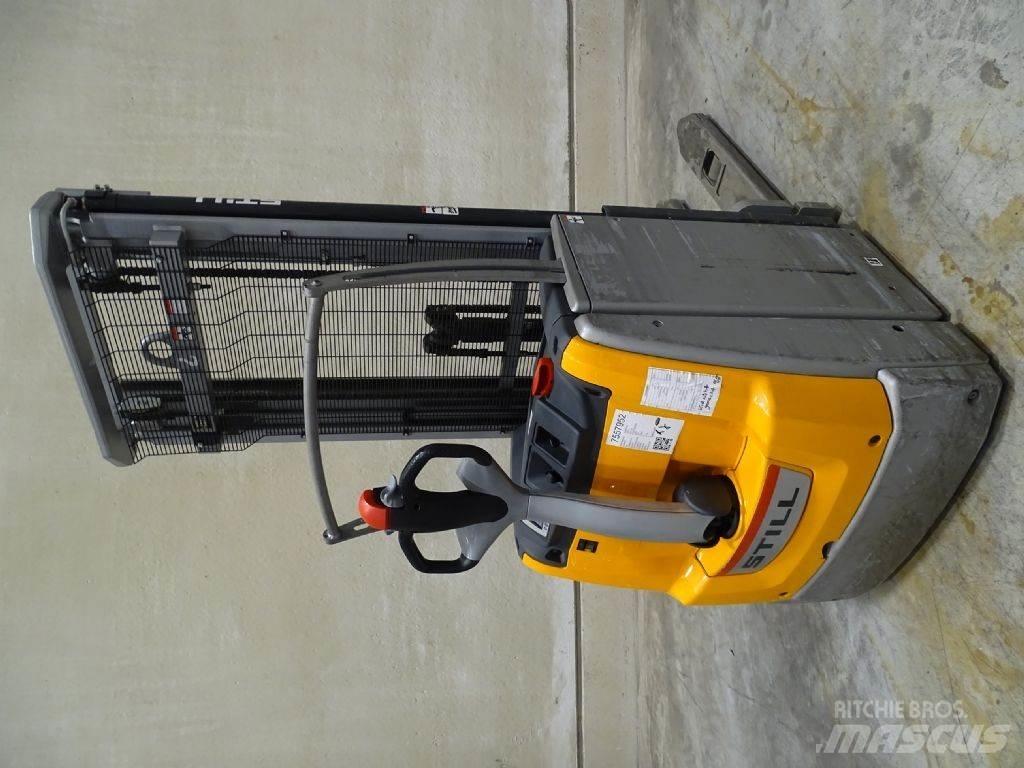 Still EXV16 Ročni električni viličar