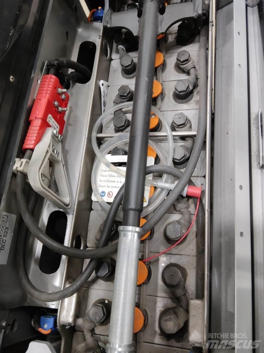 Still EXV16I Ročni električni viličar