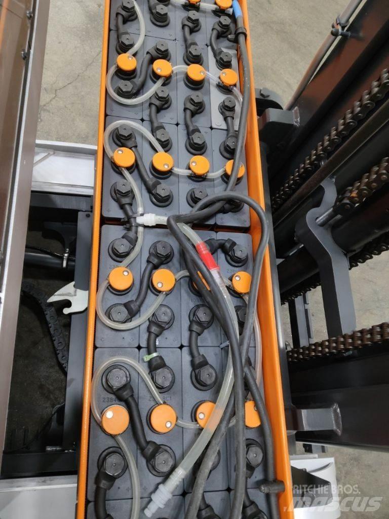 Still FM-X14 Viličarji s pomičnim teleskopom
