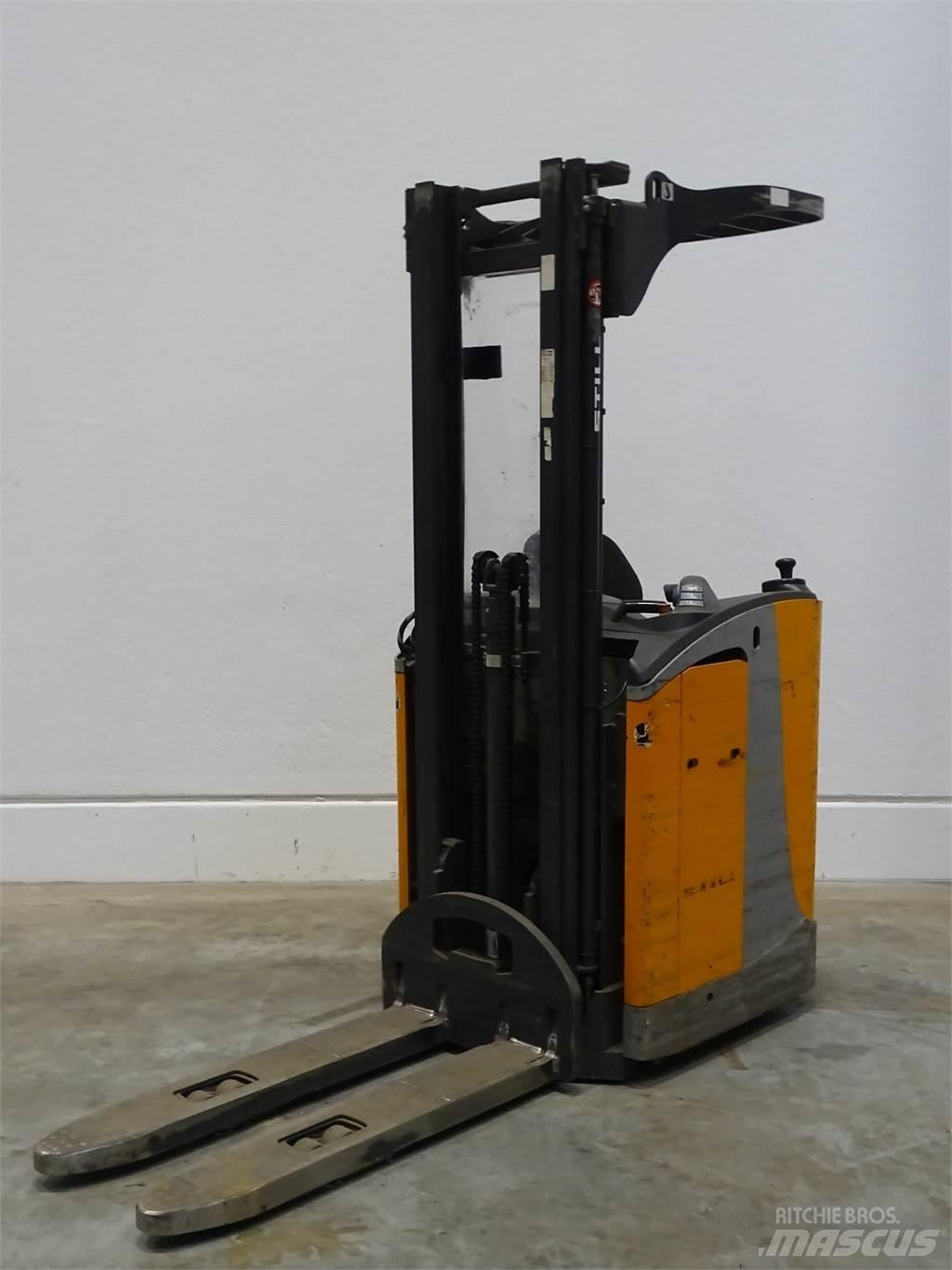 Still FV-XI12 Ročni električni viličar