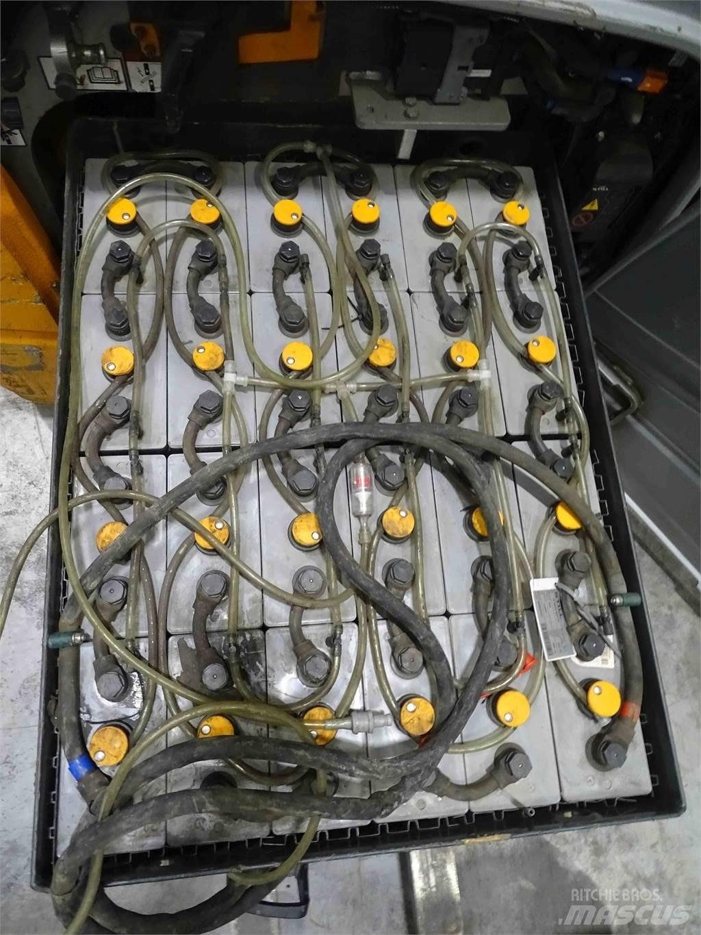 Still RX20-16 Električni viličarji