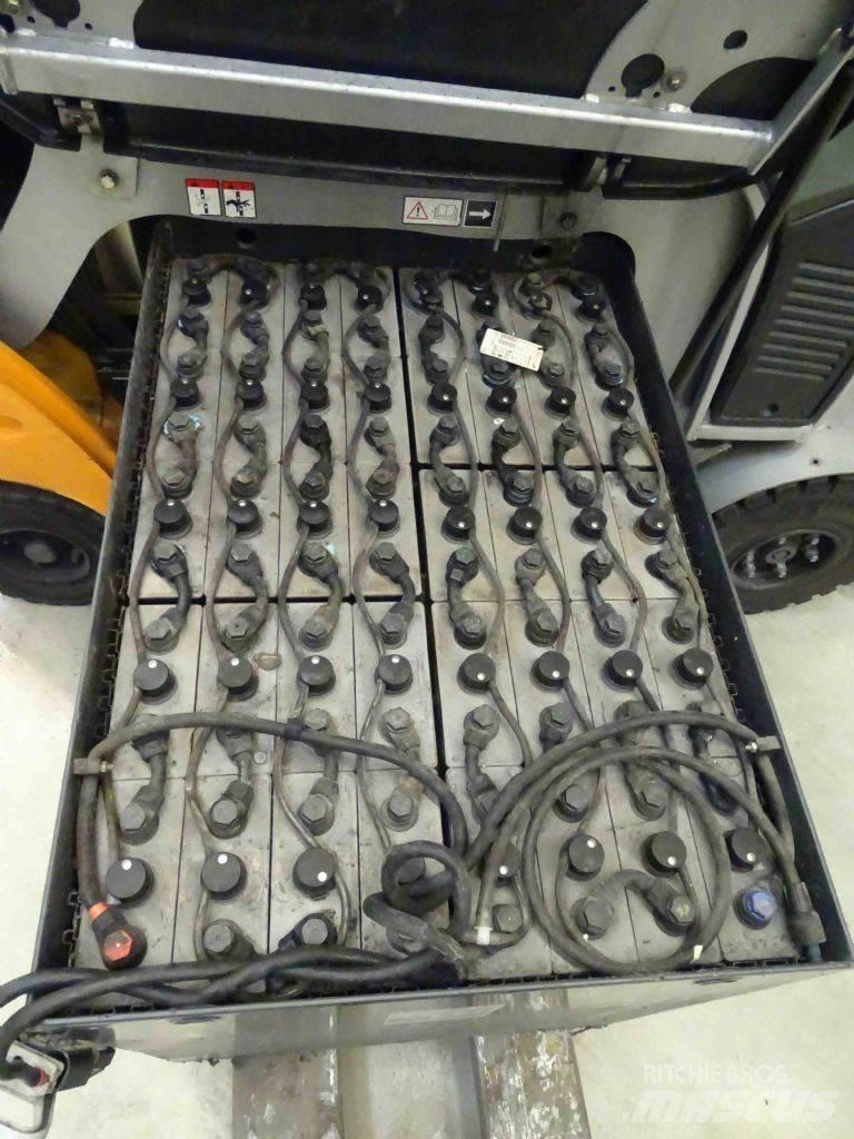 Still RX60-25 Električni viličarji