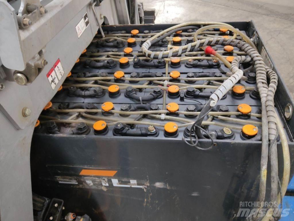 Still RX60-25 Električni viličarji