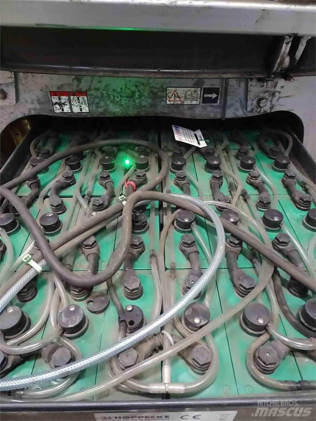Still RX60-25 Električni viličarji