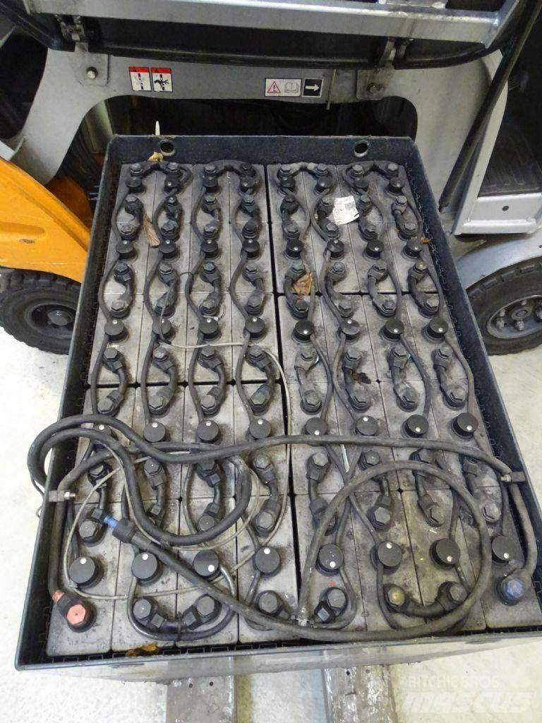 Still RX60-25/600 Električni viličarji