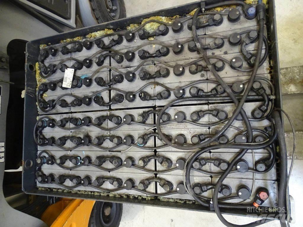 Still RX60-25/600 Električni viličarji