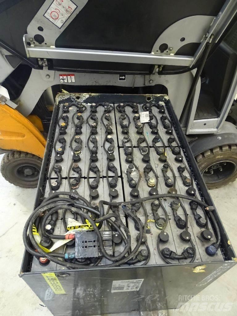 Still RX60-25/600 Električni viličarji