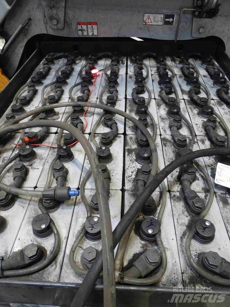 Still RX60-25L Električni viličarji