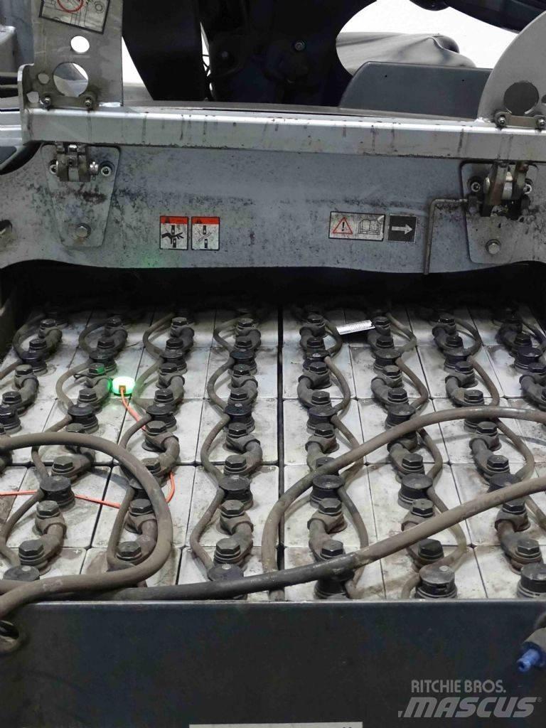 Still RX60-25L Električni viličarji